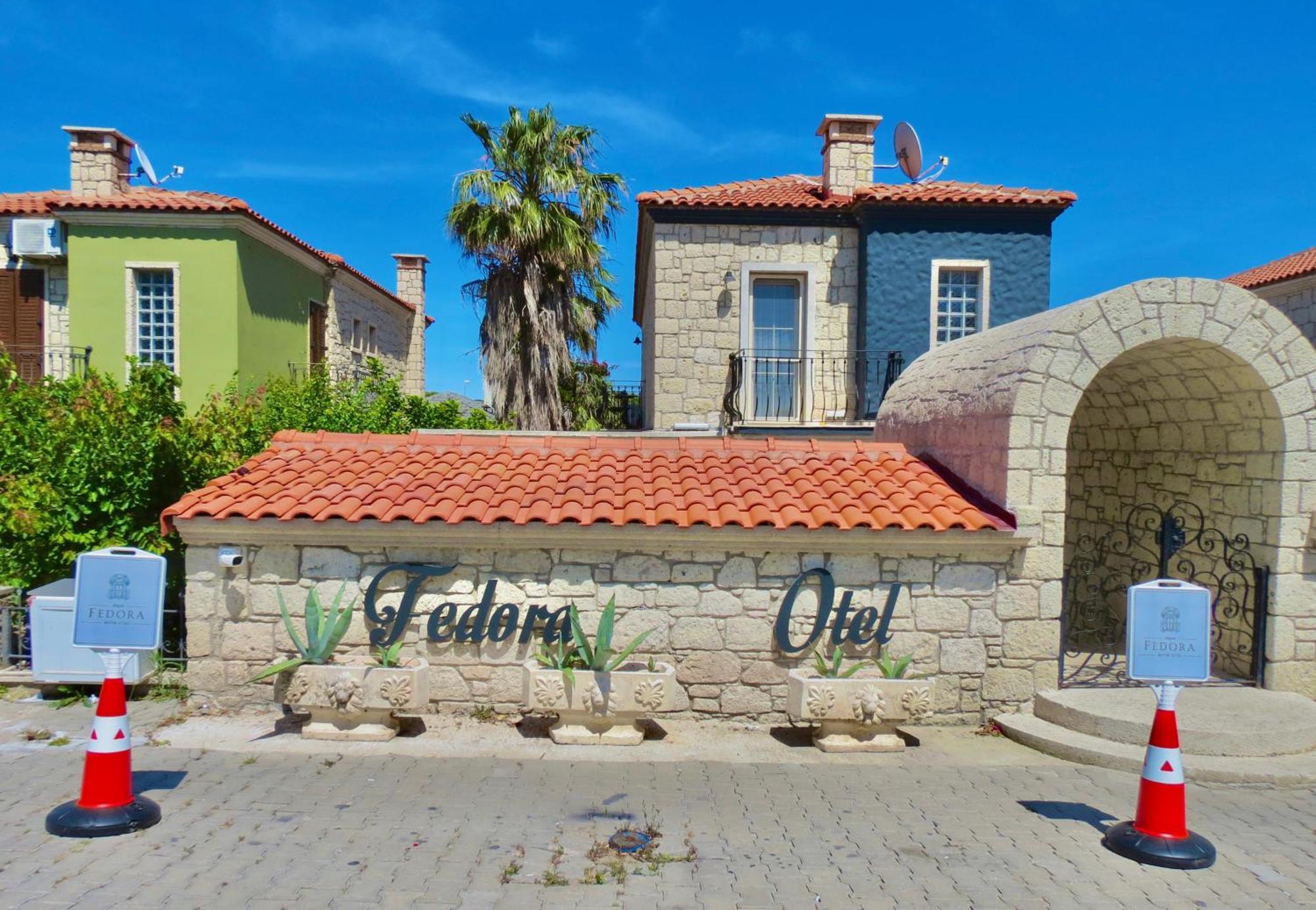 Fedora Otel אלאקאטי מראה חיצוני תמונה