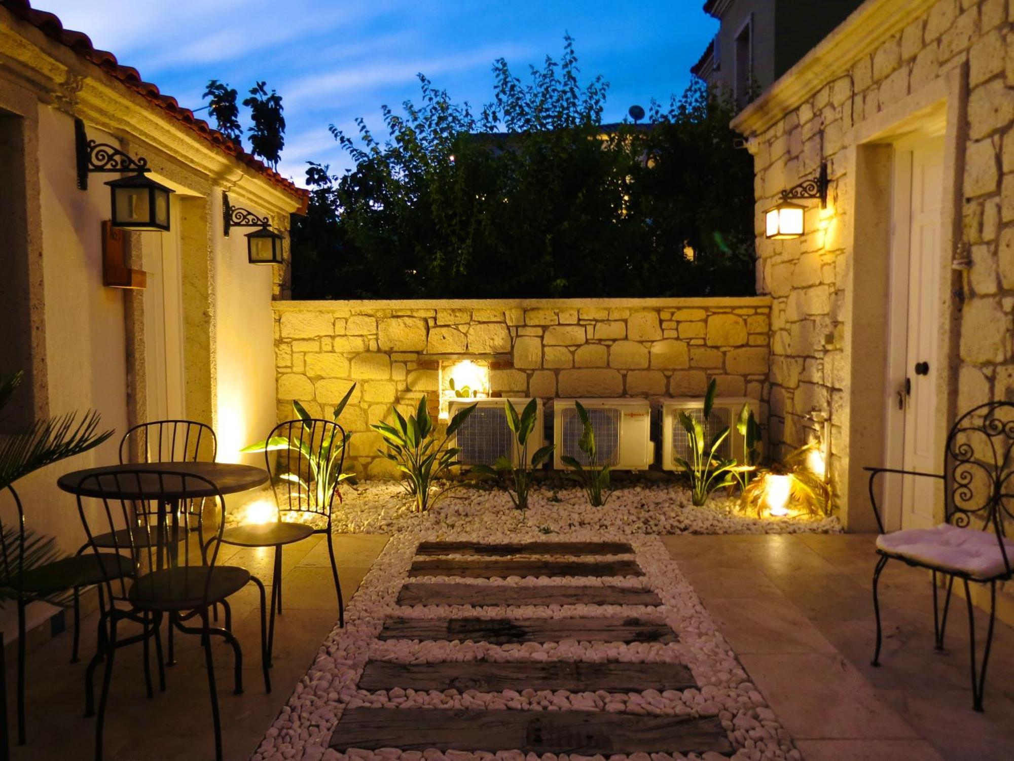 Fedora Otel אלאקאטי מראה חיצוני תמונה