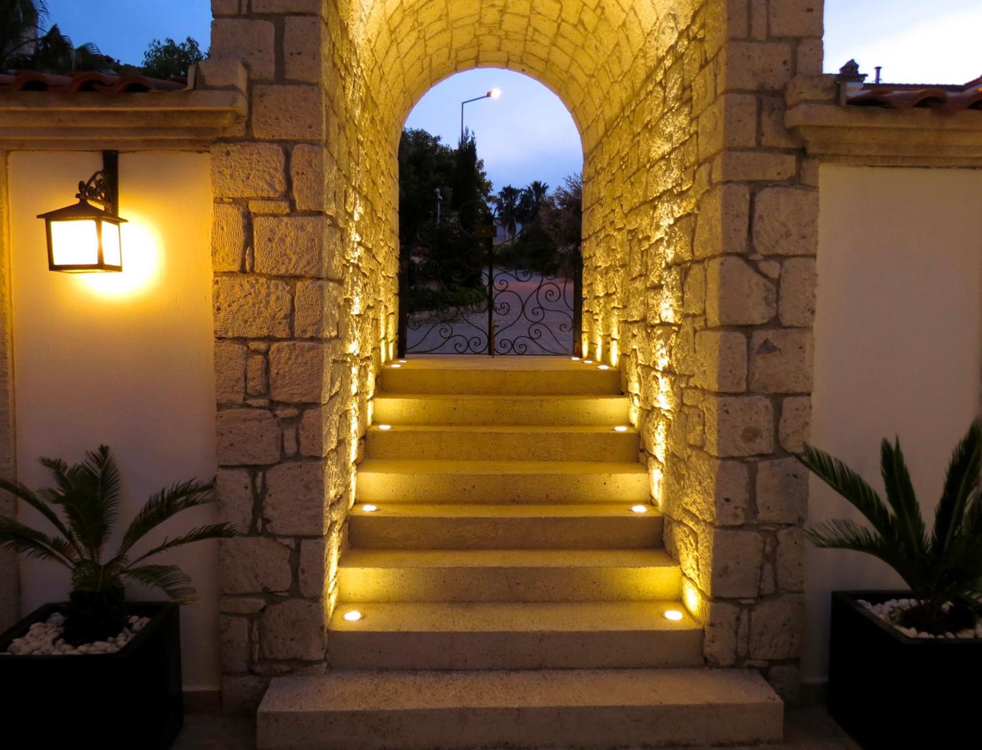 Fedora Otel אלאקאטי מראה חיצוני תמונה
